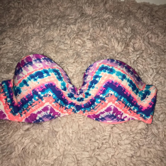 Bikini top - Picture 1 of 5